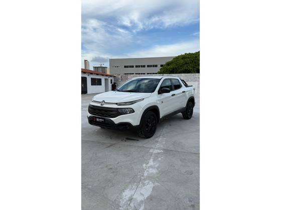 FIAT TORO 2.0 16V TURBO DIESEL ENDURANCE 4WD AT9 FIAT TORO 2.0 16V TURBO DIESEL ENDURANCE 4WD AT9